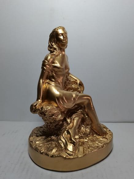 Imagem Cigana do Ouro Sentada Escultura Cigana Toda Dourada