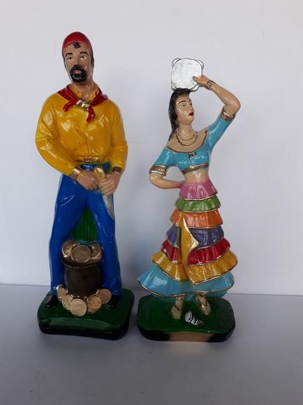 Imagem Cigano do Ouro Cigana 7 Saias 2 Escultura Casal 30cm