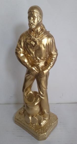 Imagem Cigano do Ouro Escultura do Cigano Vladimir c/ Moedas