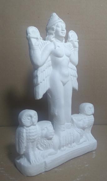 Imagem Deusa Lilith Escultura Gesso Cru P/pintar c/ 20cm