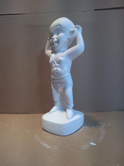 Imagem Exu Brasinha Escultura Exu Mirim em Gesso Cru