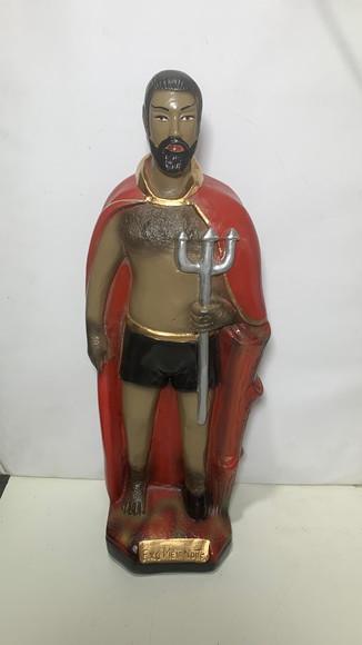 Imagem Exu da Meia Noite Escultura 100% em Gesso Natural