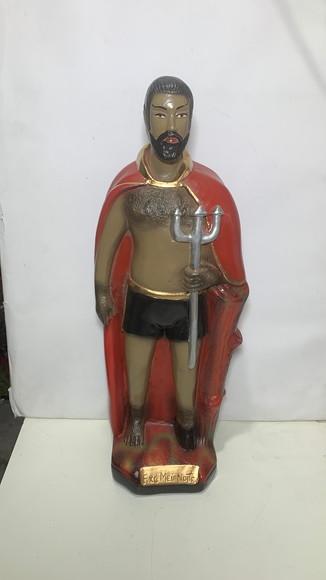 Imagem Exu da Meia Noite Escultura 100% em Gesso Natural