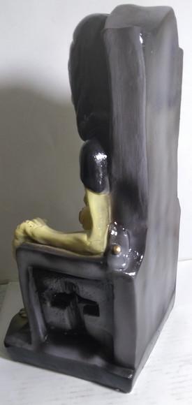 Imagem Exu Tata Caveira Escultura Exu Tata Caveira no Trono
