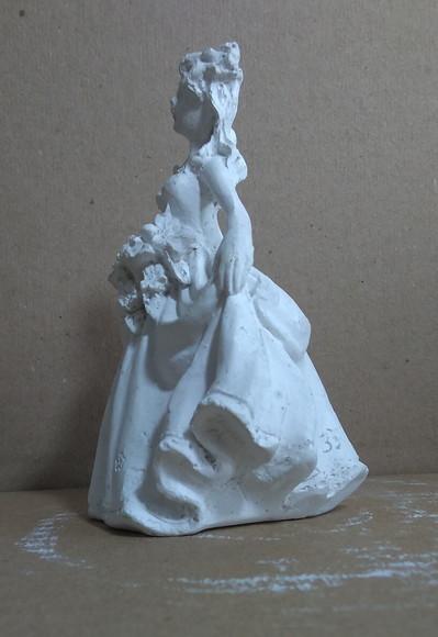 Imagem Menina Formada Escultura para Pintar em Gesso Cru
