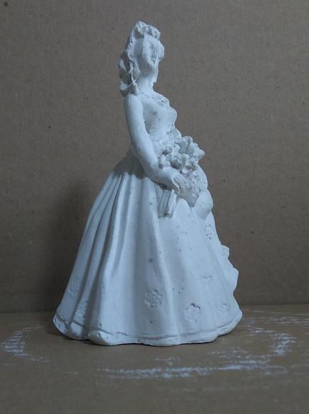 Imagem Menina Formada Escultura para Pintar em Gesso Cru