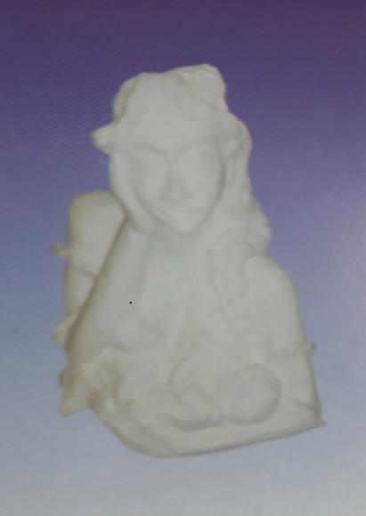 Imagem Namoradeira com Bebe para Pintar em Gesso Cru