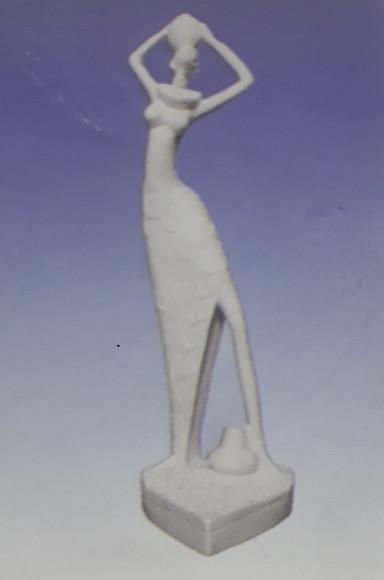 Imagem Negra Coração Escultura em Gesso Cru para Pintar