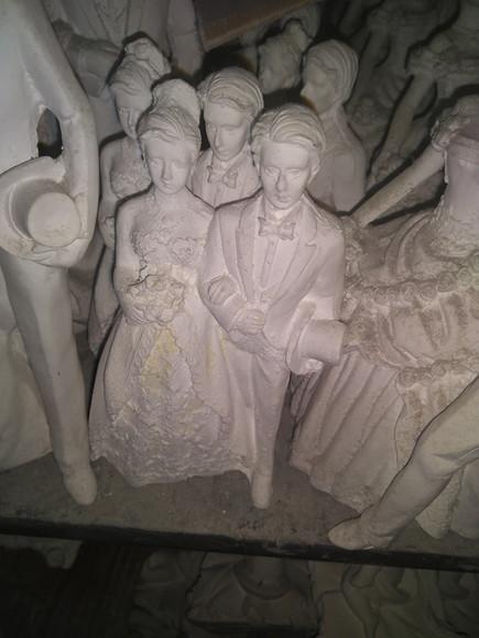 Imagem Noivos Românticos Escultura Noivinhos para Enfeitar