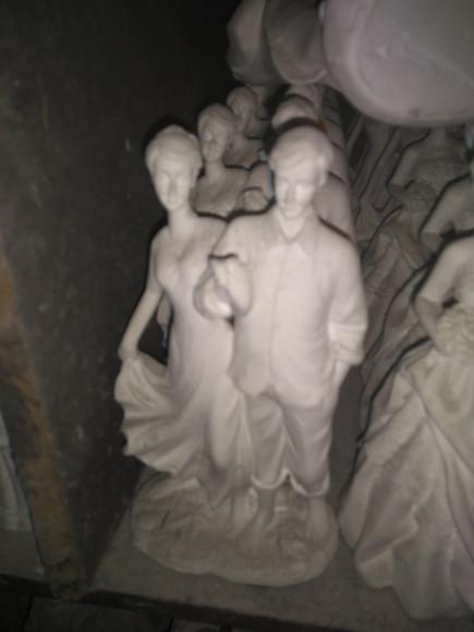 Imagem Noivos Românticos Escultura Noivinhos para Enfeitar