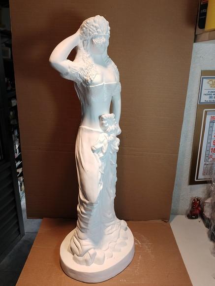 Imagem Oxum Escultura Oxum Orixá Candomblé em Gesso Cru 60cm