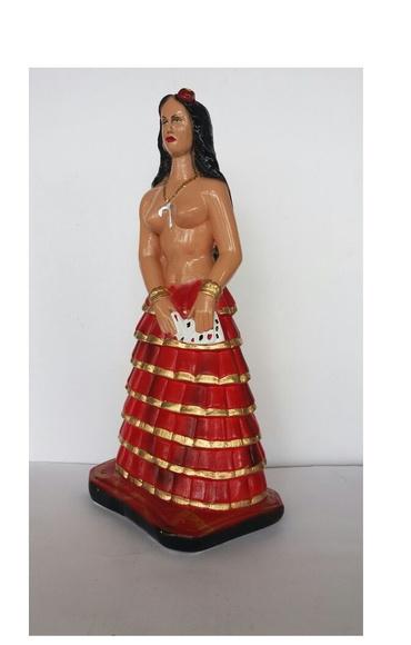 Imagem Pomba Gira Sete Saias Fechadas Escultura em Gesso
