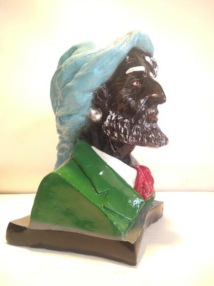 Imagem Preto Velho Pai Jacob Escultura do Busto em Gesso