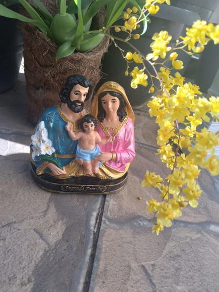 Imagem Sagrada Família Escultura Pintura Especial a Mão