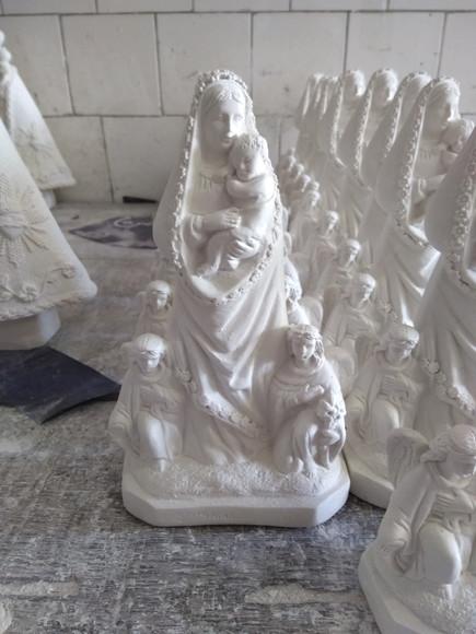 Imagem Santa Maria de Belém Escultara em Gesso Cru