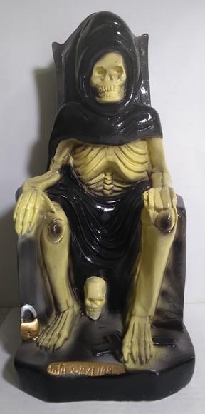 Imagem Tata Caveira Escultura100% em Gesso Puro Natural