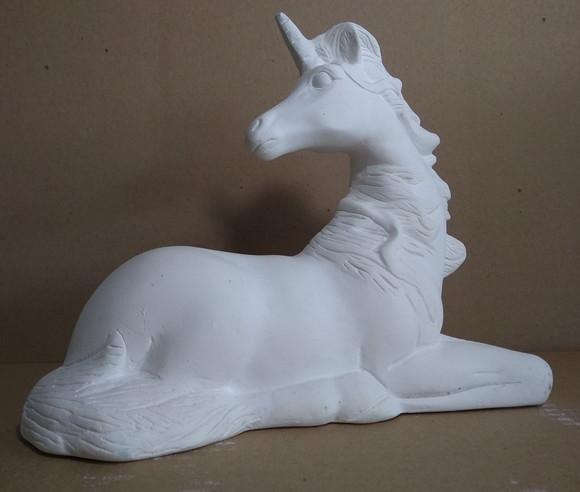 Imagem Unicórnio Sentado Escultura Cavalo Unicórnio Sentado