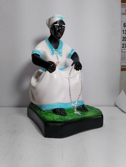 Imagem Vó Maria do Rosário Escultura Preta Velha do Rosário