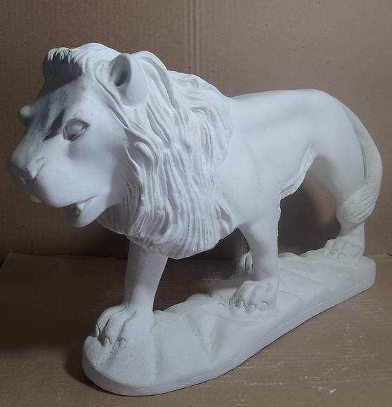 Leão Imagem Leão Rei da Selva Escultura em Gesso Cru