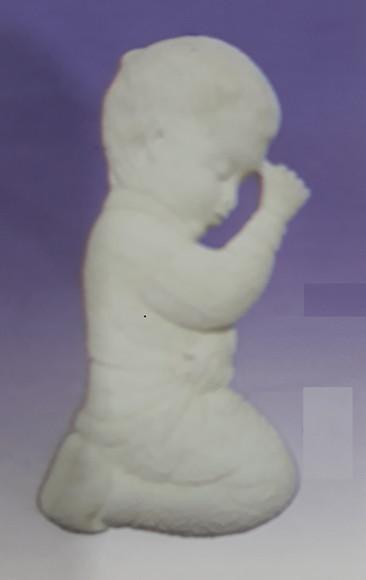 Menino Rezando Imagem Criança Orando de Parede em Gesso Cru