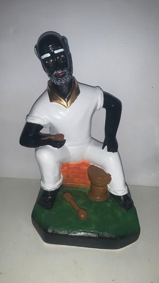 Mestre do Pilão Deitado Imagem Preto Velho do Pilão sem Nome