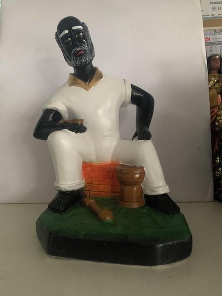 Mestre do Pilão Deitado Imagem Preto Velho do Pilão sem Nome