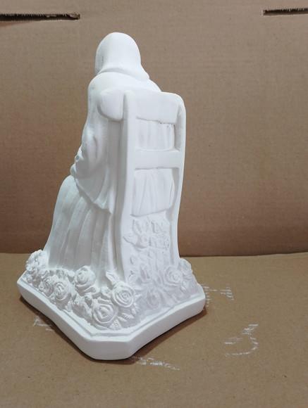 Nhá Chica Imagem Nha Chica Escultura em Gesso Cru