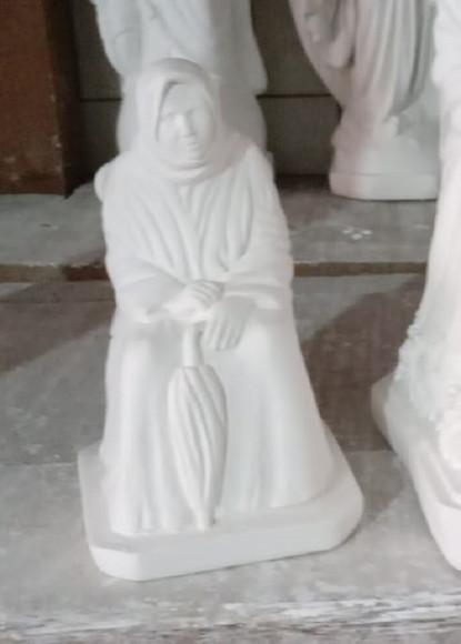 Nhá Chica Imagem Nha Chica Escultura em Gesso Cru 15cm