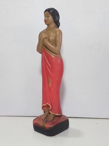 Pomba Gira Menina Imagem Pomba Gira Menina com Vestido