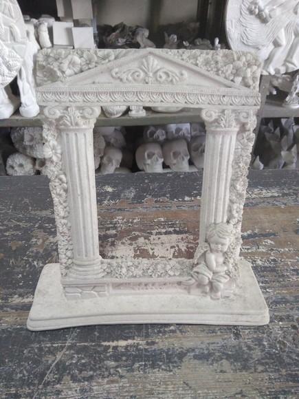 Porta Retrato Romano Escultura Gesso Cru para Colocar Foto