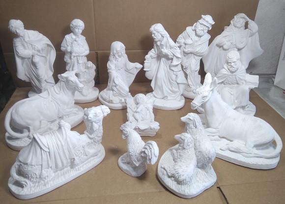 Presépio de Natal 13 Peças Esculturas Gesso Cru c/ 10 a 23cm