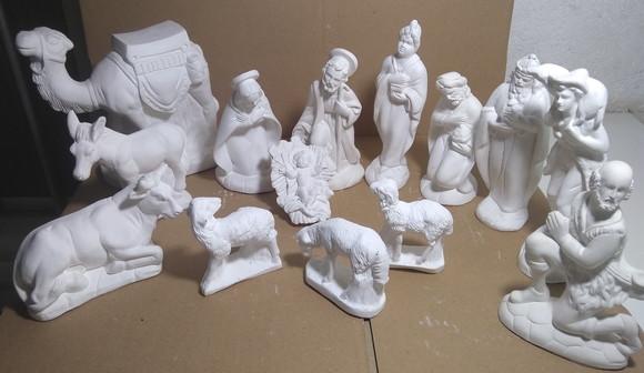 Presépio de Natal 14 Peças Esculturas Gesso Cru c/ 6 a 18cm