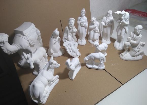 Presépio de Natal 14 Peças Esculturas Gesso Cru c/ 6 a 18cm