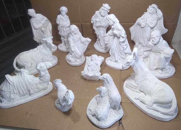 Presépio de Natal 13 Peças Esculturas Gesso Cru c/ 10 a 23cm