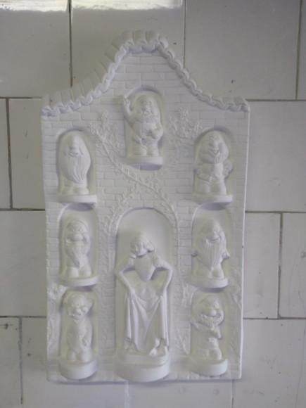 Quadro de Parede Branca de Neve e os 7 Anões em Gesso Cru