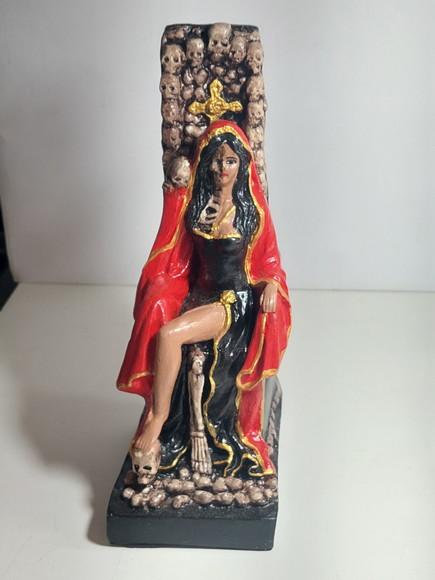 Rosa Caveira no Trono Imagem Pomba Gira Rosa Caveira Sentada