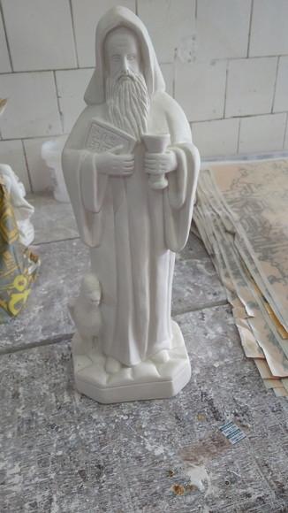 São Bento Escultura Santo São Bento em Gesso Cru