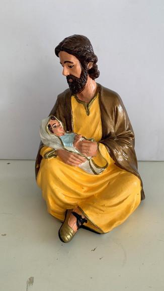 São José com Menino Jesus no Colo Imagem Santo José Sentado