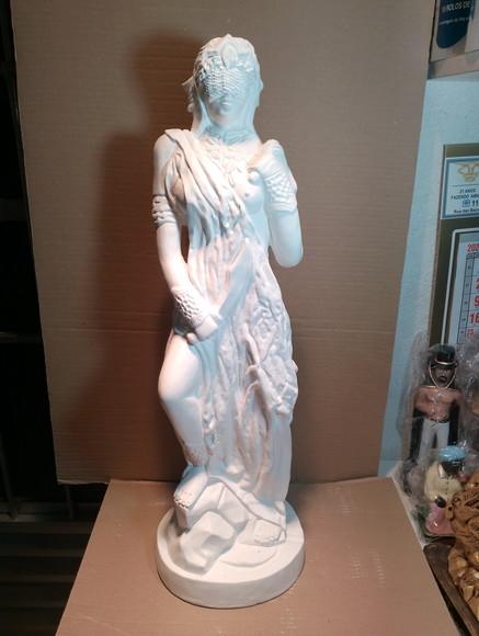 Yansã Imagem Yansã do Orixá do Candomblé Escultura Gesso Cru