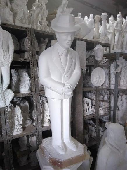 Zé Pelintra Imagem Zé Pelintra em Gesso Cru 1 Metro Altura