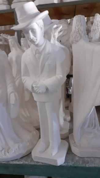 Zé Pelintra Imagem Zé Pelintra Grande em Gesso Cru 60cm