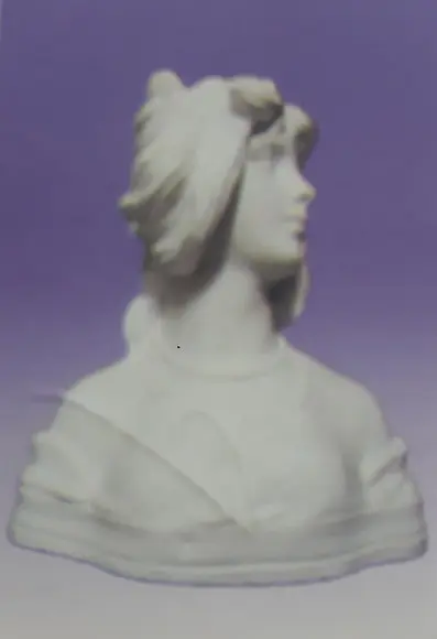 Busto Cigana Imagem Mestra Luziara da Jurema em Gesso Cru