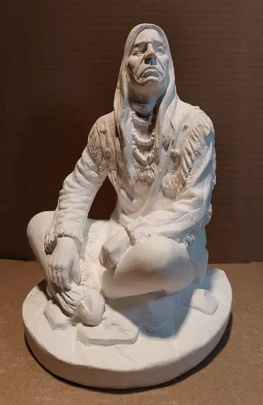 Caboclo Pajé Imagem Índio Paje Cacique Sentado Gesso Cru