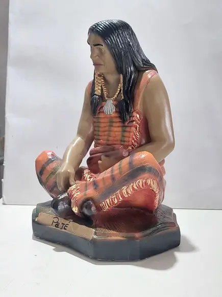 Caboclo Pajé Imagem Xamã Rompe Mato Sentado Pajé