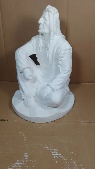 Caboclo Pajé Sentado Imagem Índio Paje Escultura Gesso Cru