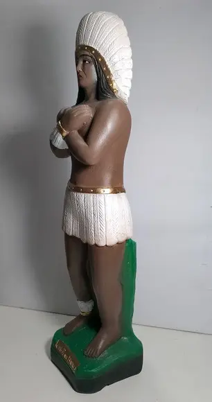 Caboclo Pena Branca Imagem Pena Branca em Pé