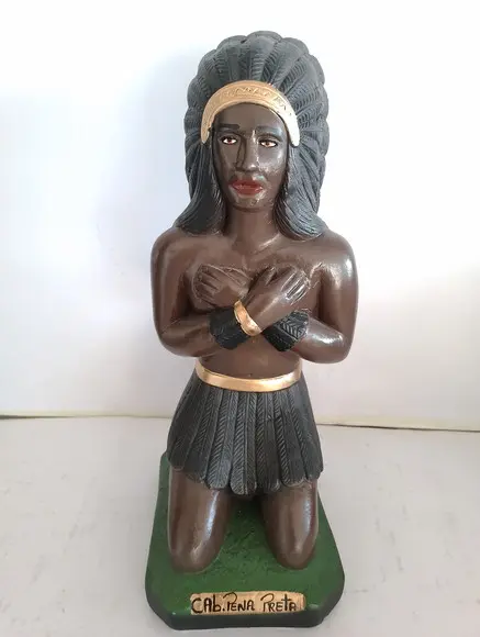 Caboclo Pena Preta Ajoelhado Imagem Pena Preta de Joelhos