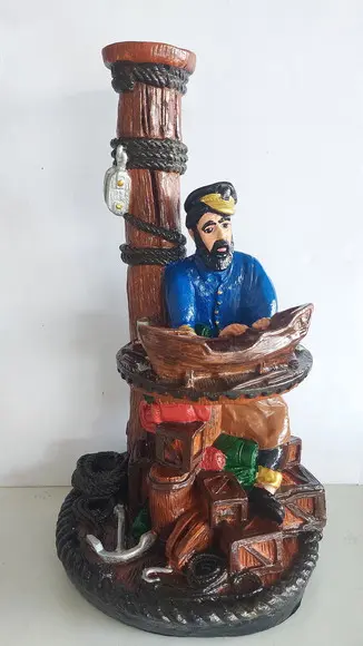 Capitão do Mar Imagem Capitão no Estaleiro do Navio