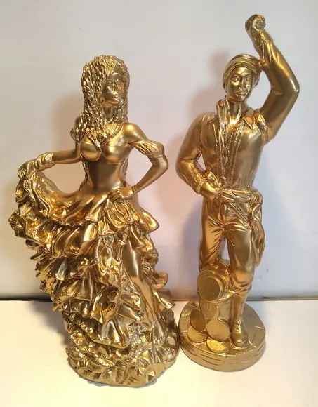 Casal de Ciganos Cigano do Ouro + Cigana 7 Saias do Ouro