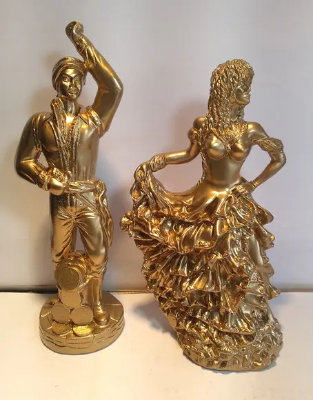 Casal de Ciganos Cigano do Ouro + Cigana 7 Saias do Ouro